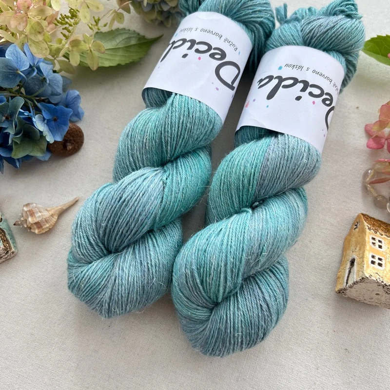"Mint Haze" 60% merino 20% hedvábí 20% konopí 400m 