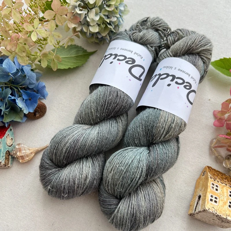 "Memória del Árbol" 60% merino 20% hedvábí 20% konopí 400m