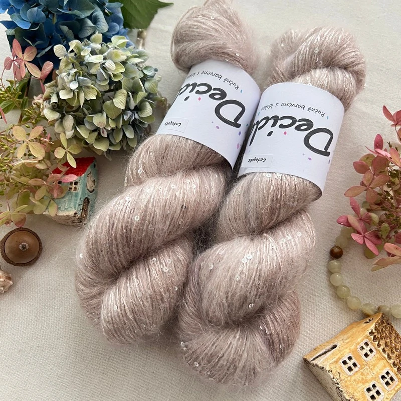 "Cadaques" - 34% superkid mohér 11% hedvábí 41% nylon 14% polyester 390m/100g