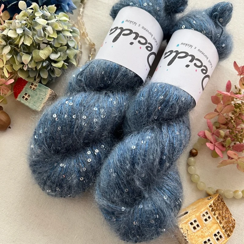 "Óbidos" - 34% superkid mohér 11% hedvábí 41% nylon 14% polyester 390m/100g