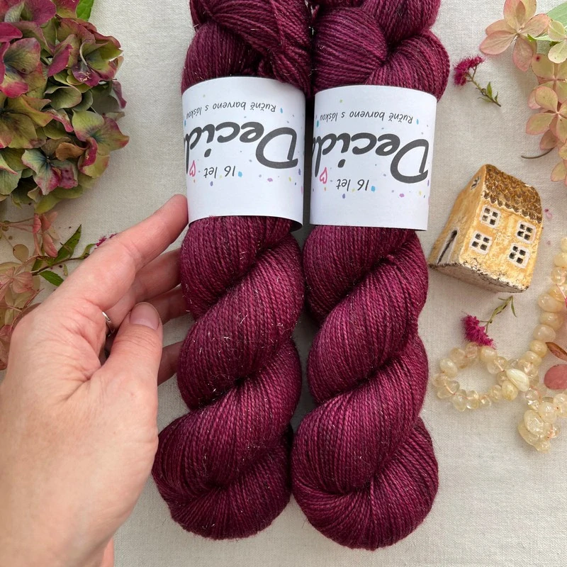 "Burgundy 16" - merino sw/nylon/Bronze stellina 400m