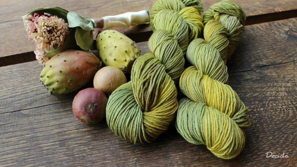 "Olivová" Merino/hedvábí 4mm 