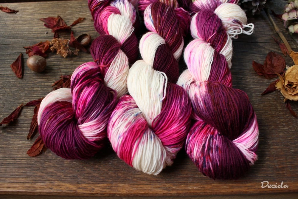 "Hot pinkí isla 2" extra MERINO se sw 3mm