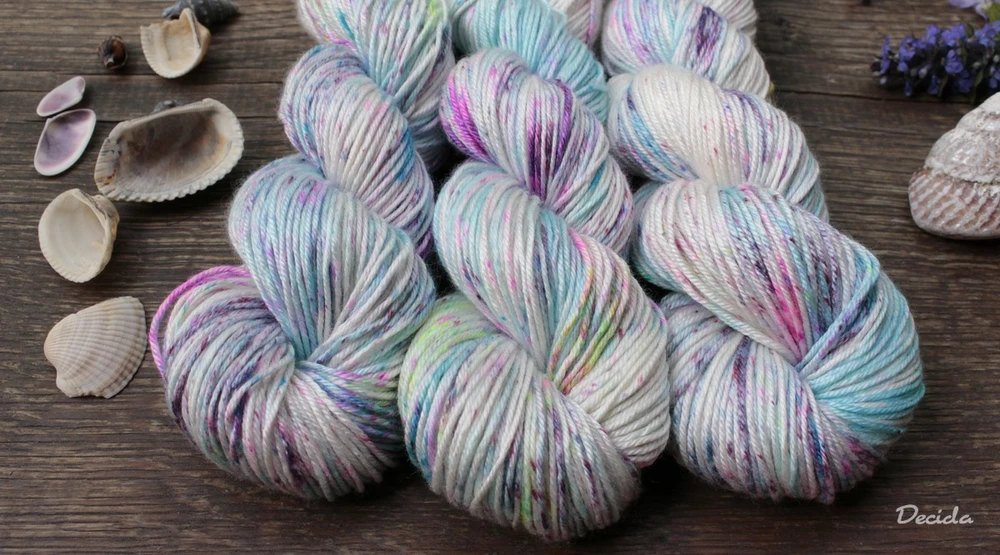 "Ofrkaná" - 212m/100g merino/hedvábí 50/50