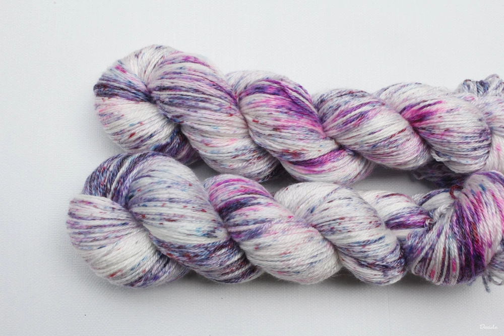 "Purple passion" Novinka Merino/tencel 333m