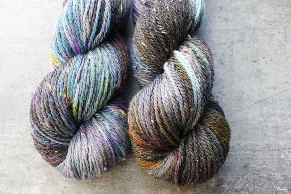 "Tajný vzkaz" - merino a Donegal neps ARAN 166m/100g