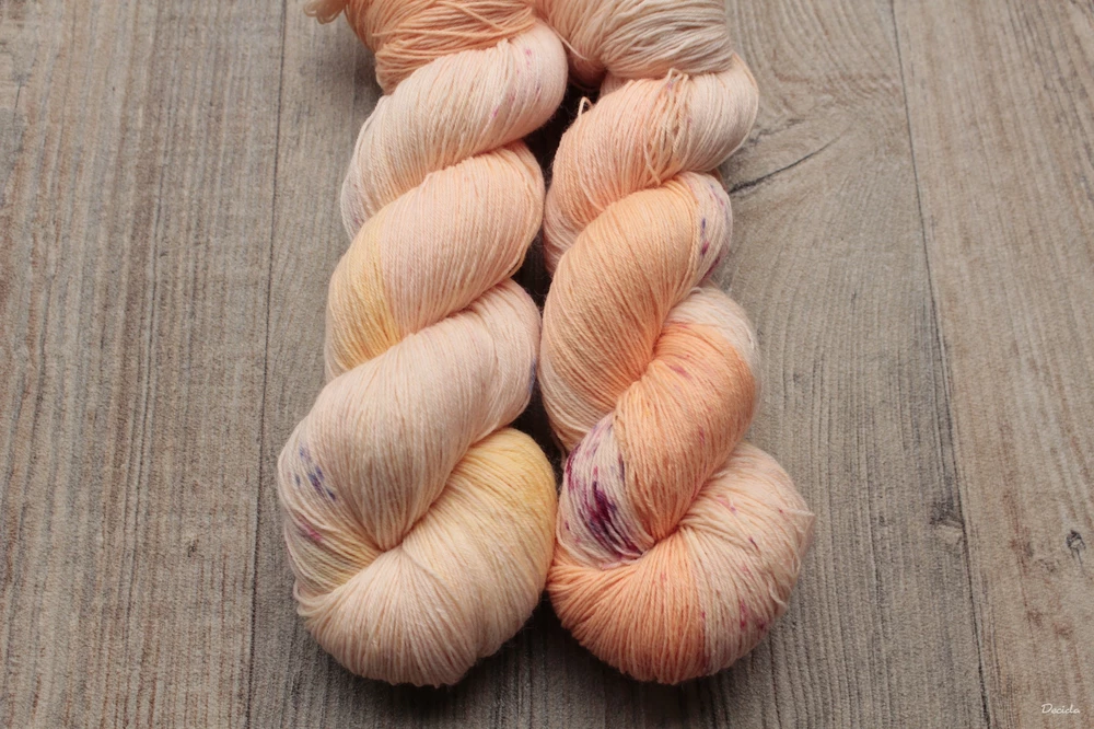 "Meruňková pěna"  extra MERINO se sw 2mm (680m)