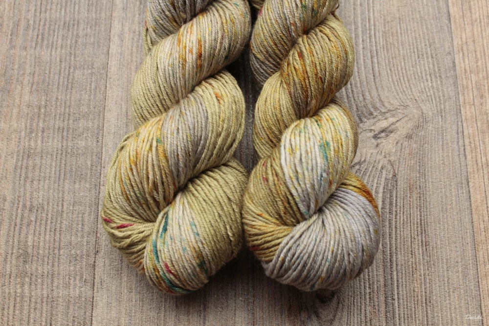 "Olives" Merino/hedvábí 4mm 