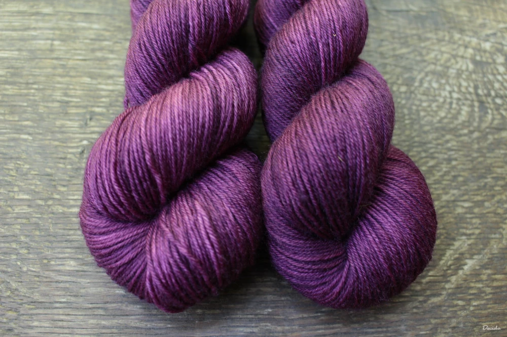 "Burgundy" - EXTRA Merino sw/polyamid 365m/100g
