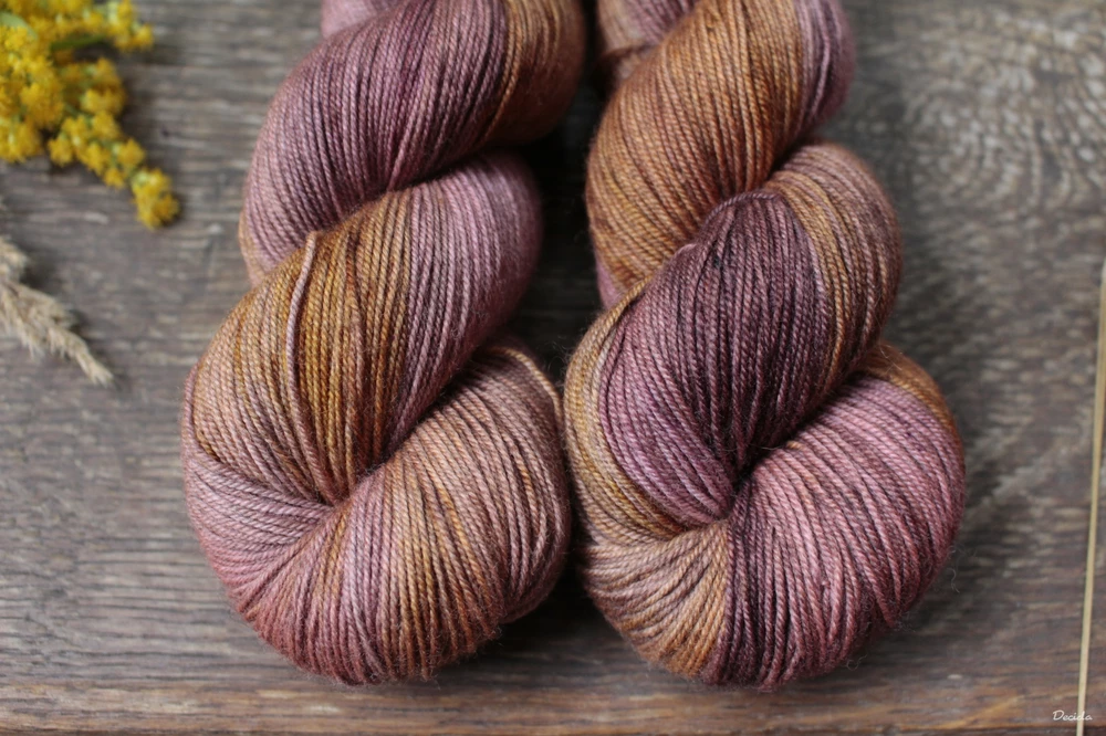 "Tierra" 100g -  70%merino 10%nylon 20% yak