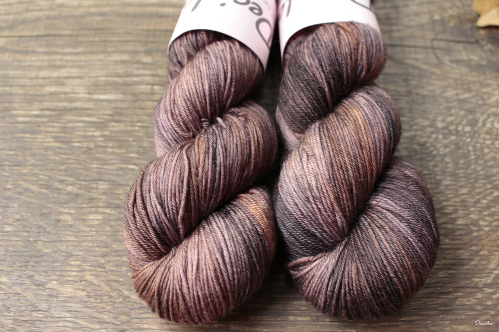 "Storewood" - EXTRA Merino sw/polyamid 365m/100g