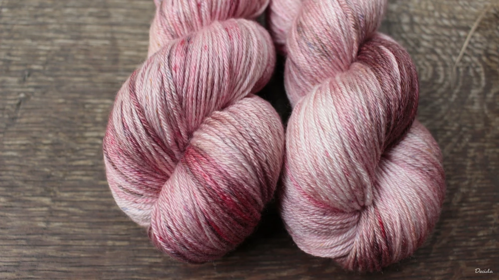 "Jahody se šlehačkou" merino/hedvábí 50/50 400m bez SUPERWASH