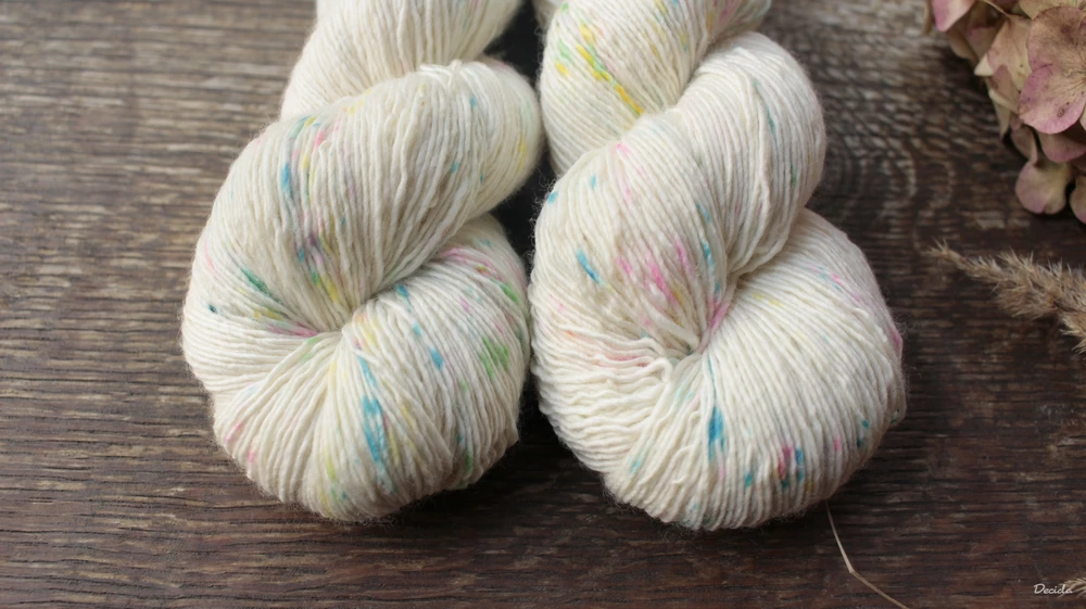 "Snow Marshmallow" -  Single MERINO 366m