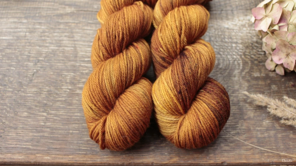 "Skořice" - MERINO sw 4mm Anglie 100g