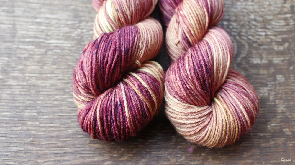 "Zmrzlé brusinky" - extra MERINO se sw 4mm