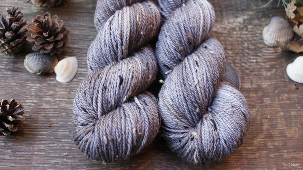 "Šedohnědá" - merino a Donegal neps ARAN 166m/100g