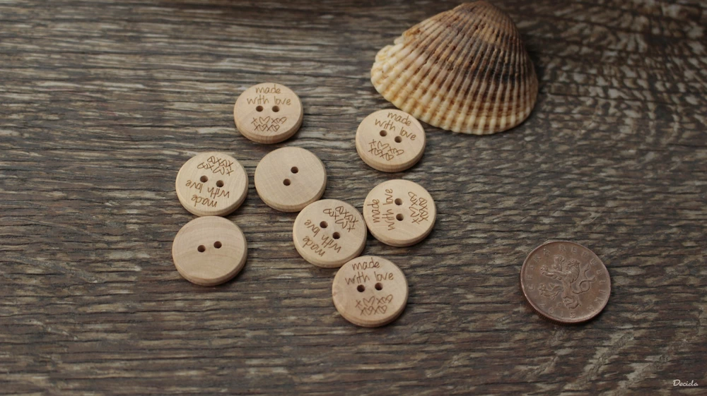 Dřevěné knoflíky Made with love 25mm