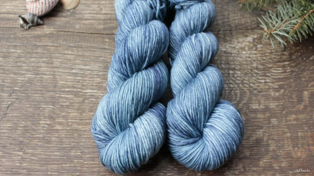 "Blue Spirit" - Merino sw/polyamid 4,5mm