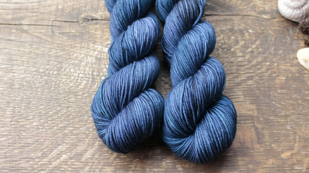 "Blue night" - extra MERINO se sw 4mm