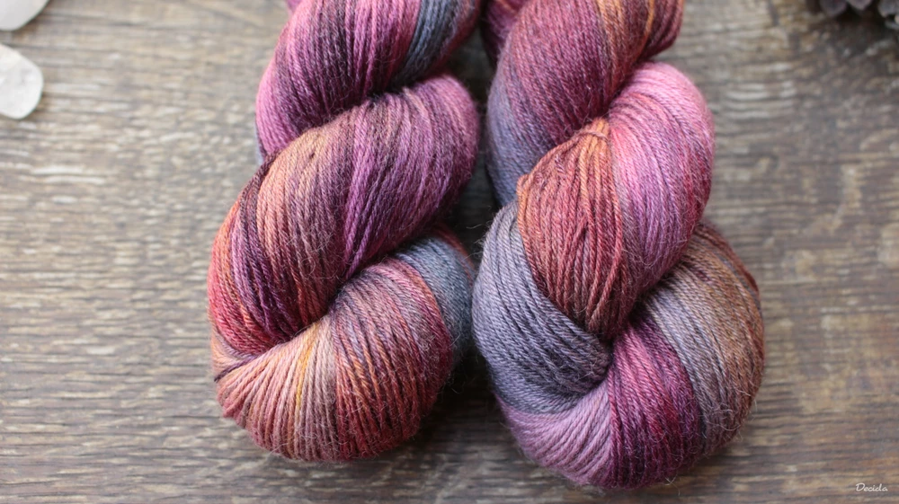 "Summer of Love" - 60%merino 20%hedvábí 20%ramie 425m/100g