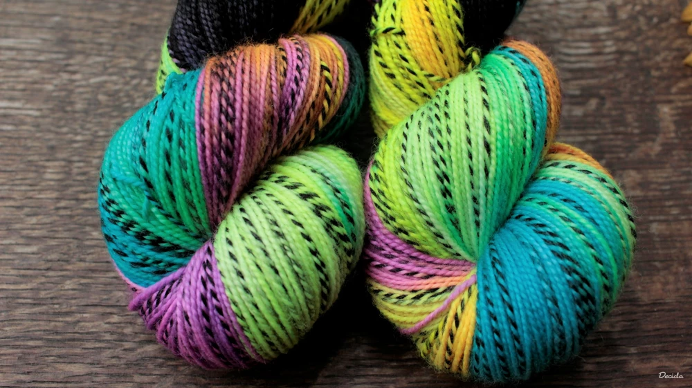 "Neon v noci" - ZEBRA Merino sw/nylon 365m/100g
