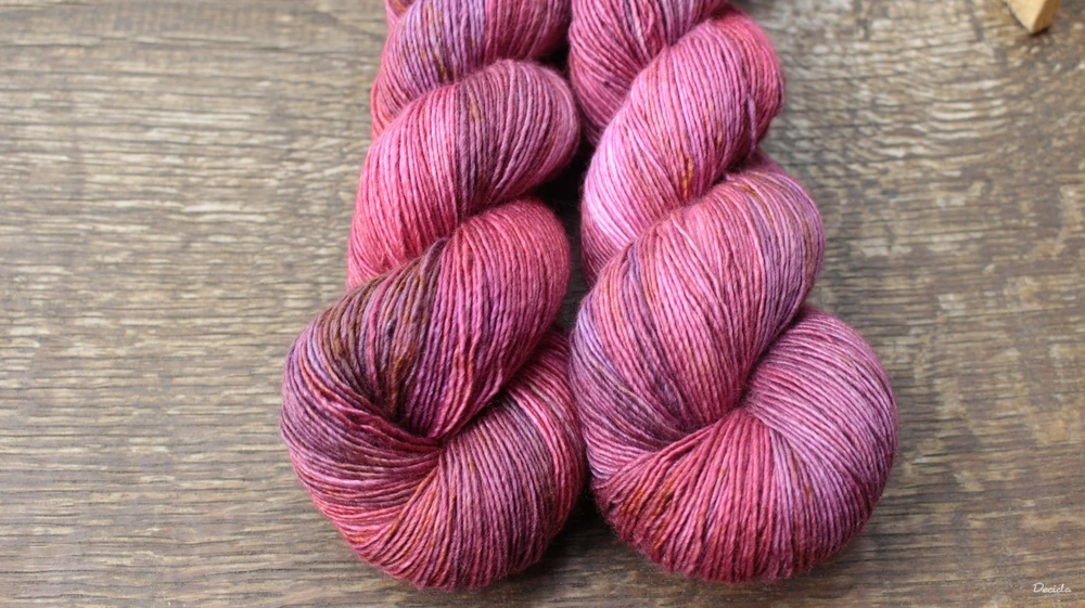 "Sladké maliny" merino/hedvábí 70/30 400m jednonitka 