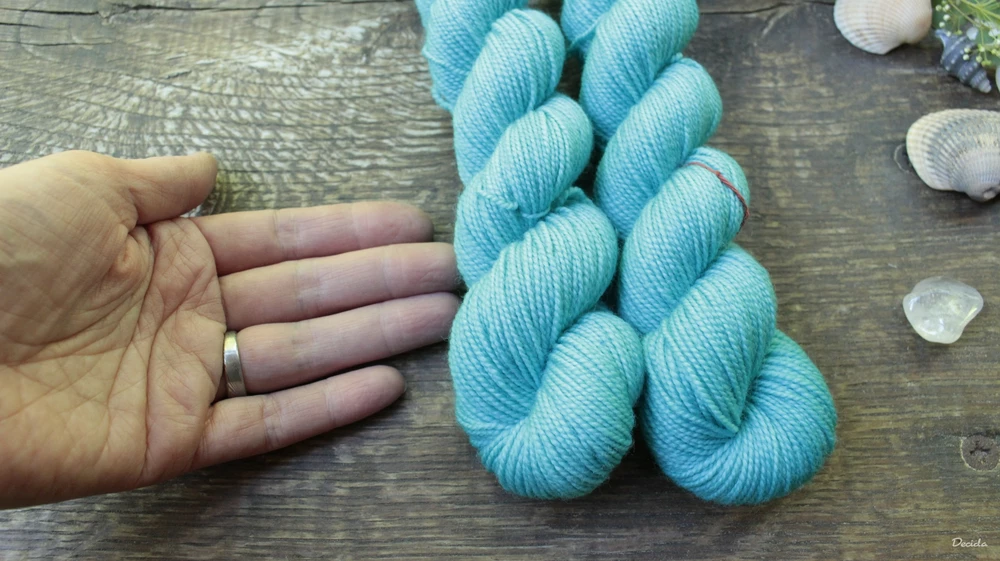 "Tyrkysová"- 50g - merino sw 366m/100g High Twist