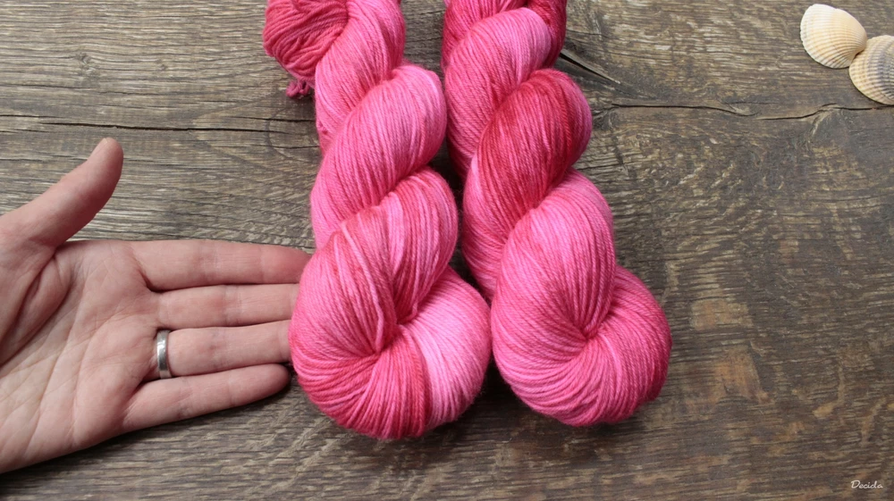 "Pink" - EXTRA Merino sw/polyamid 365m/100g