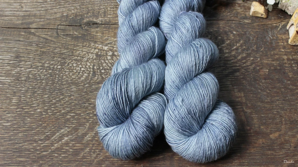 "Nubes" merino/hedvábí 70/30 400m jednonitka