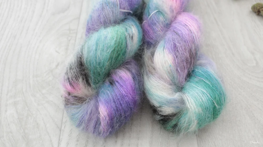 "Dešťová víla" - 72%mohér/28%hedvábí 50g 