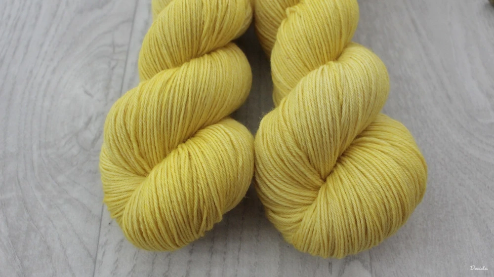 "Yellow"-  merino sw 400m/100g