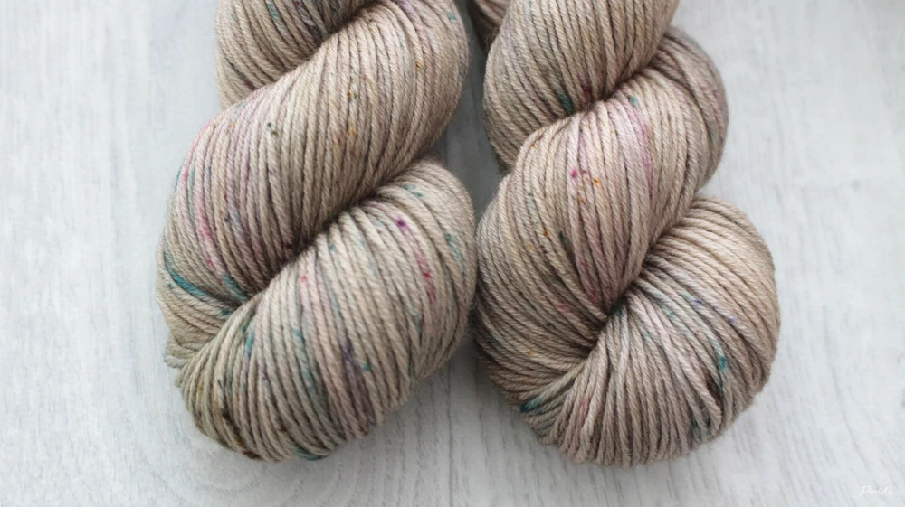 "Speckled beige" - extra MERINO se sw 4mm