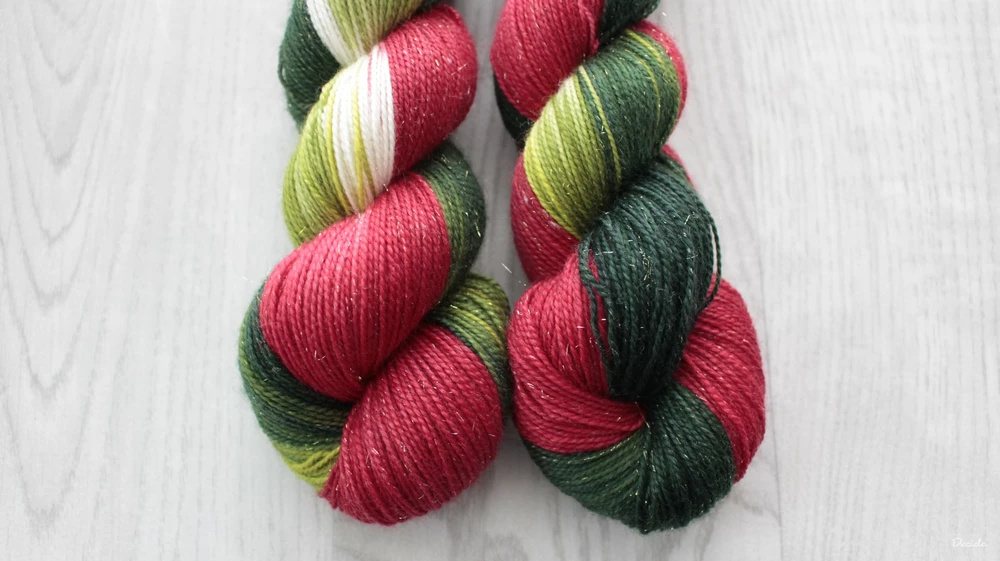 "Vánoční girlanda" - 100g Merino sw/Nylon/Zlatá nitka 400m