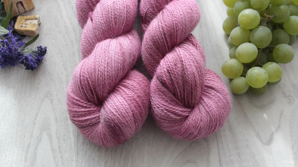 "Rose"- 50% merino/50% alpaka 500m