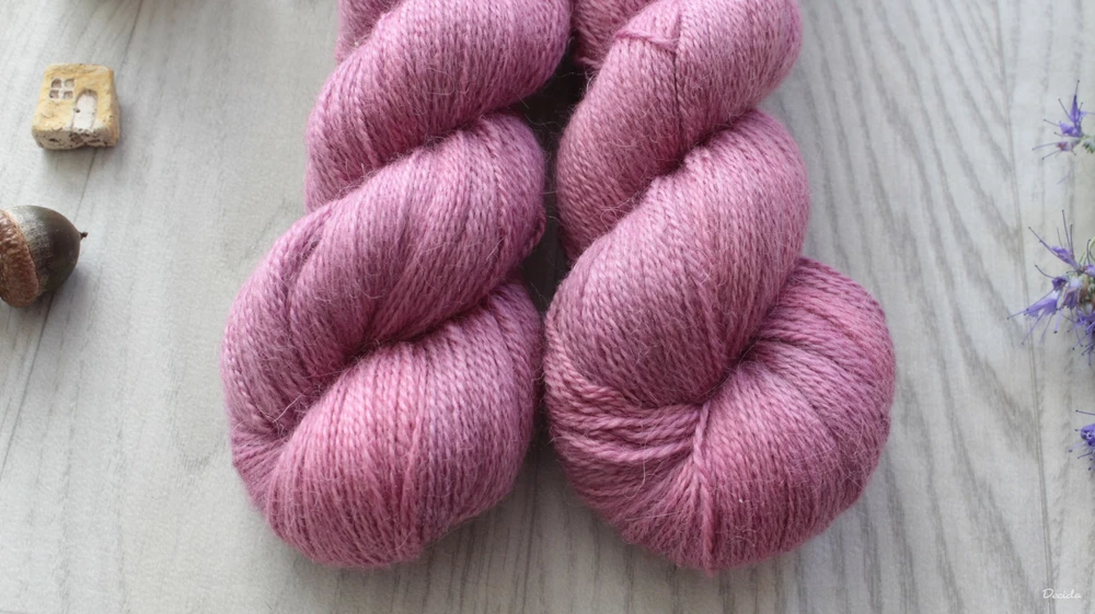 "Šatua 2"- 50% merino/50% alpaka 500m