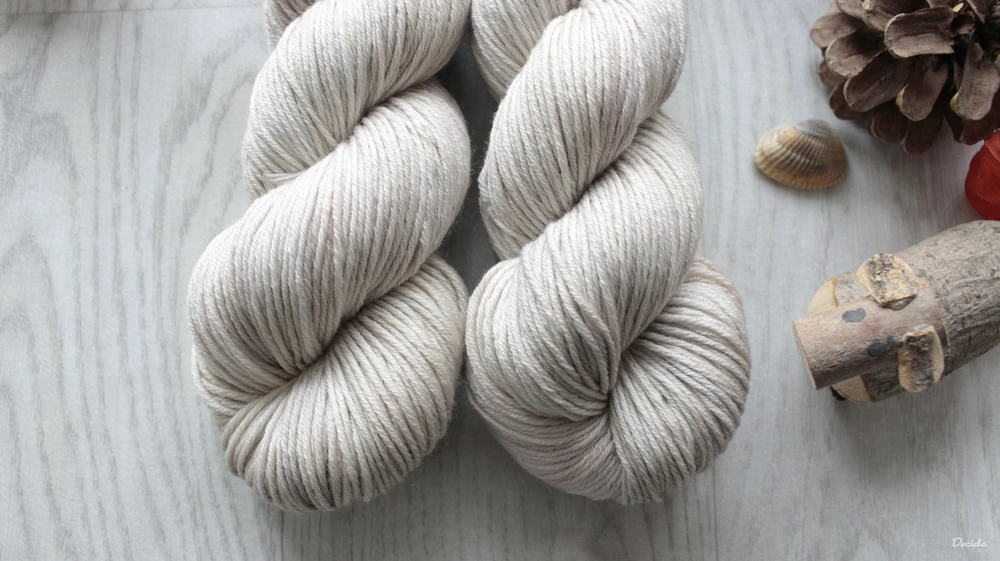 "Zapudrovaná" Merino/hedvábí 4mm 