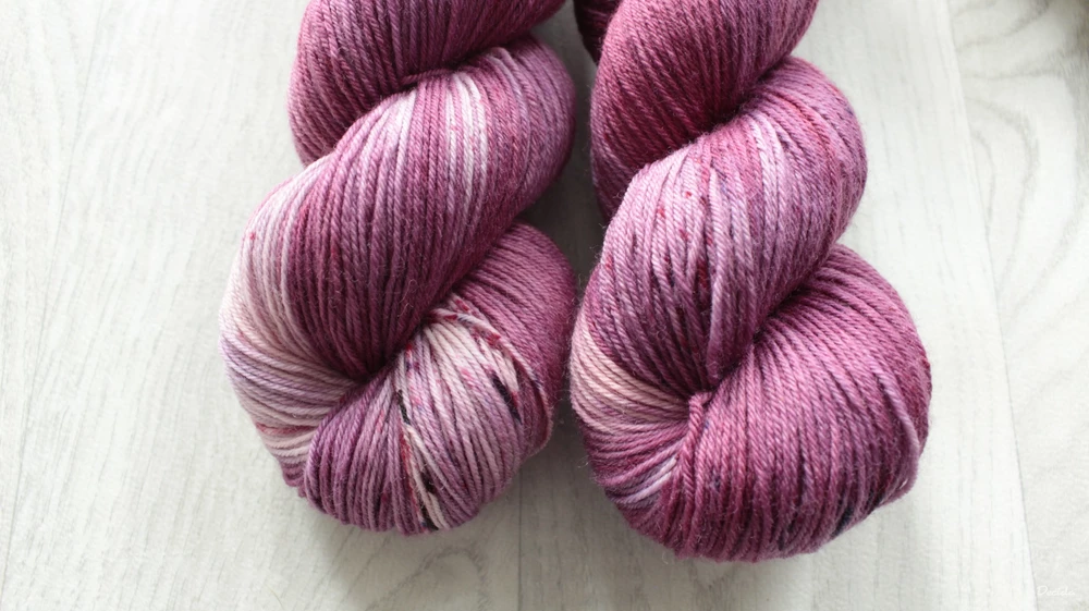 "Heartbeat" - EXTRA Merino sw/polyamid 365m/100g