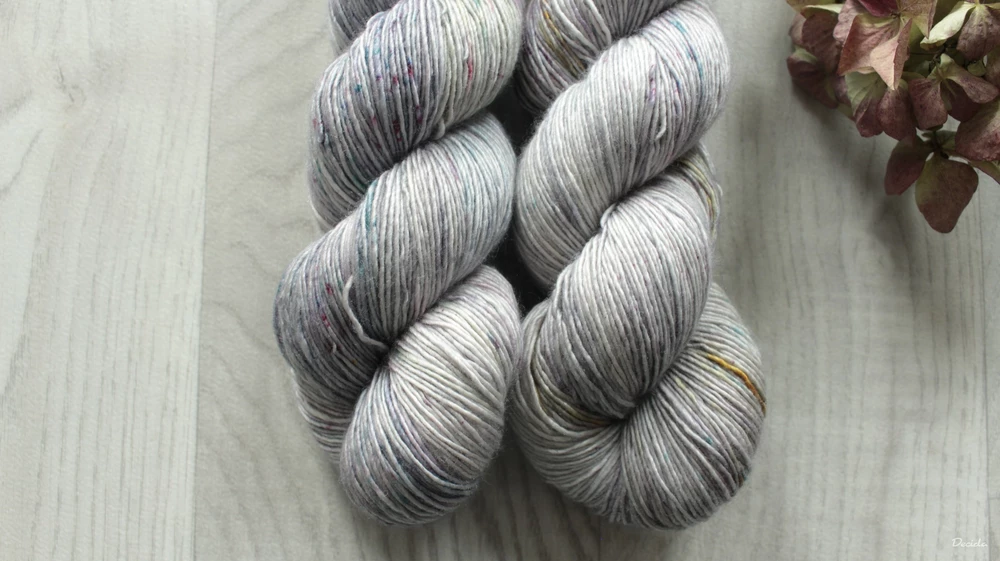 "Winter morning" merino/hedvábí 70/30 400m jednonitka