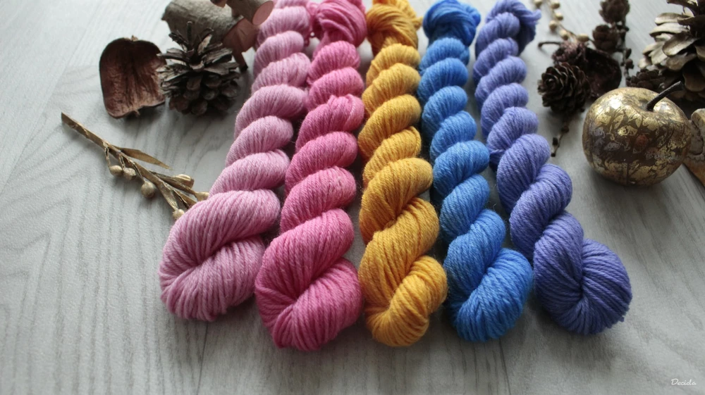 "Minis set 3" 5x20g - EXTRA Merino sw/polyamid 365m/100g