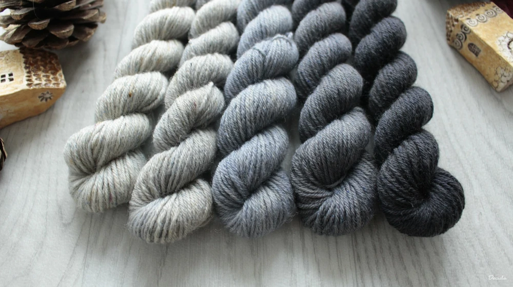 "Minis set 9" 5x20g - EXTRA Merino sw/polyamid 365m/100g