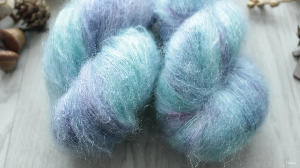 "Paví" - NOVINKA 75%mohér/25%hedvábí 50g 