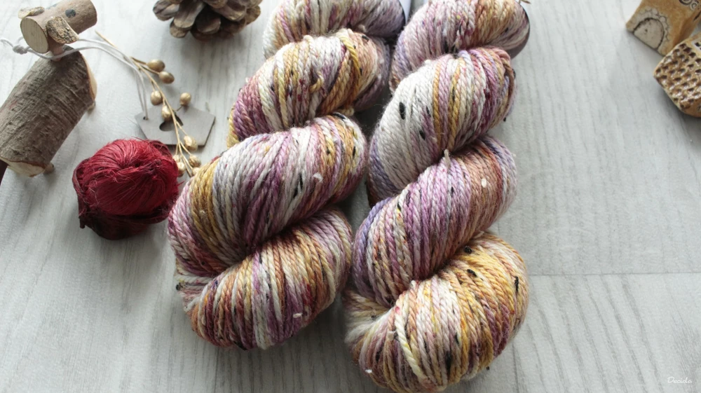 "Sofi" - merino a Donegal neps ARAN 166m/100g