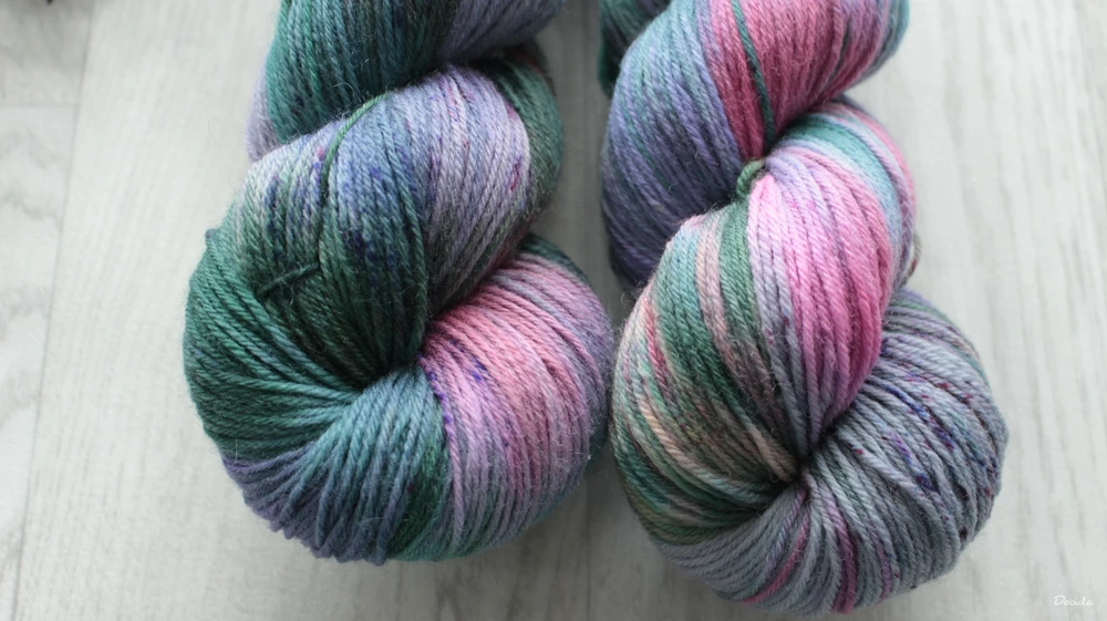 "Marea" - EXTRA Merino sw/polyamid 365m/100g