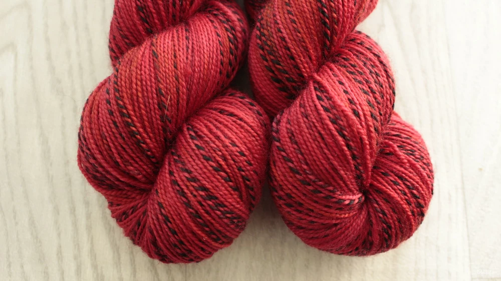 "Oheň" - ZEBRA Merino sw/nylon 365m/100g