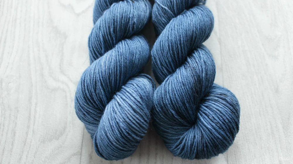 "Dark clouds" - extra MERINO se sw 4mm