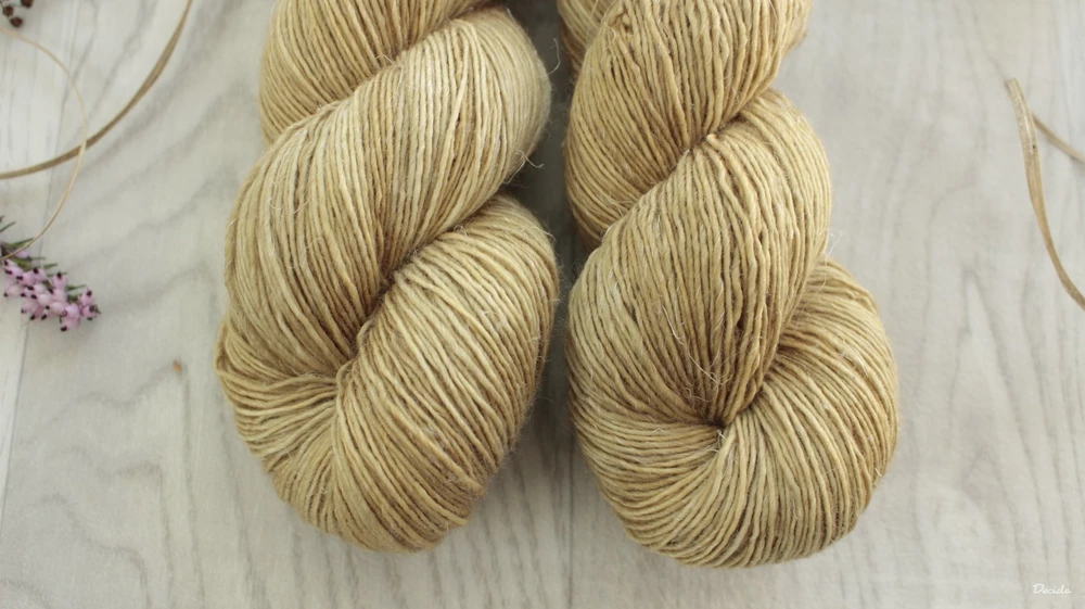 "Benjamín" -  Single 90% Merino/10% Len 366m