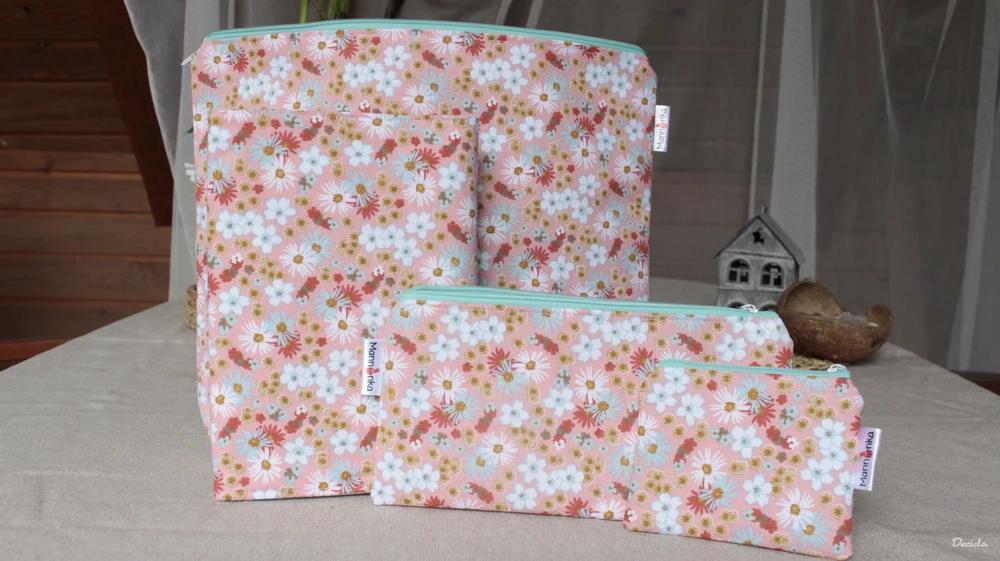 Pouzdro č. 22 - na jehlice od Mannonky