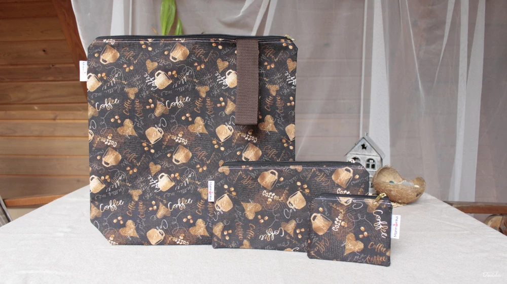 Kapsička č.26 - na pomůcky od Mannonky 