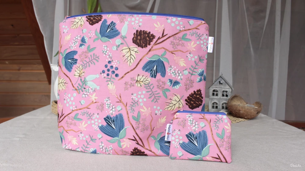 Kapsička č.32 - na pomůcky od Mannonky 