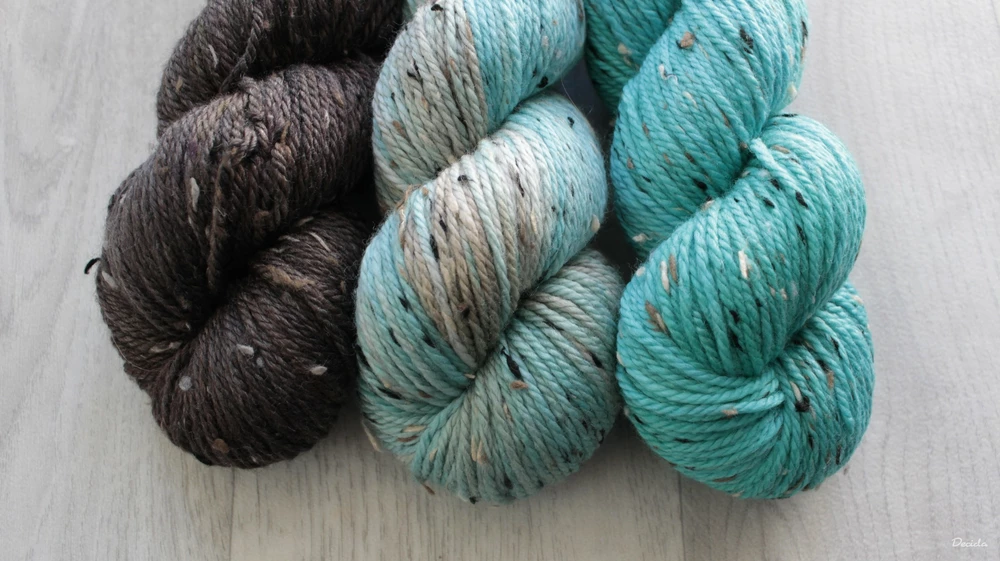 "Mix" - merino a Donegal neps ARAN 166m/100g